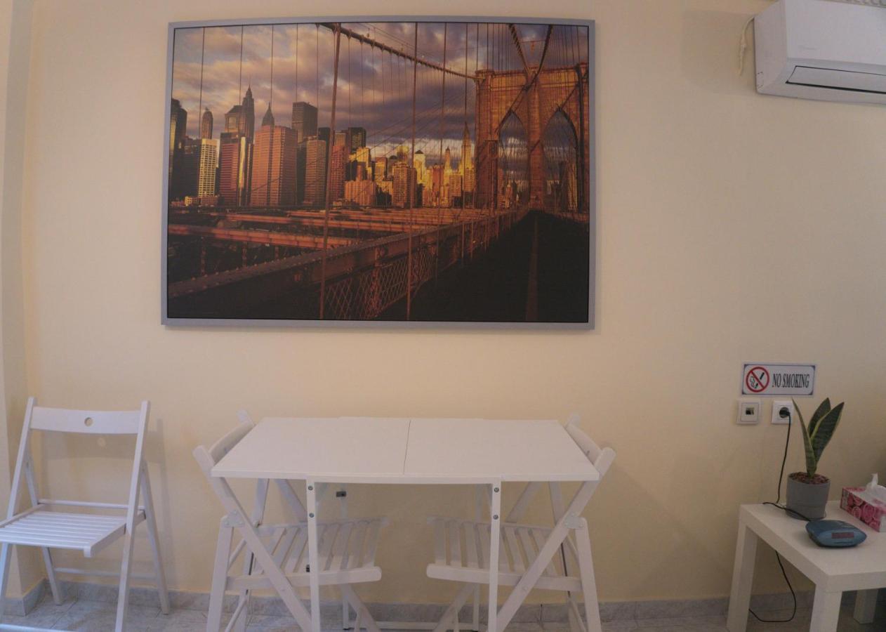 Modern Cozy Apartment In Kalamaria מראה חיצוני תמונה